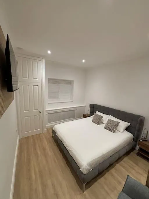 Pier House - Luxury Seafront, Newly Renovated! Apartment Brighton