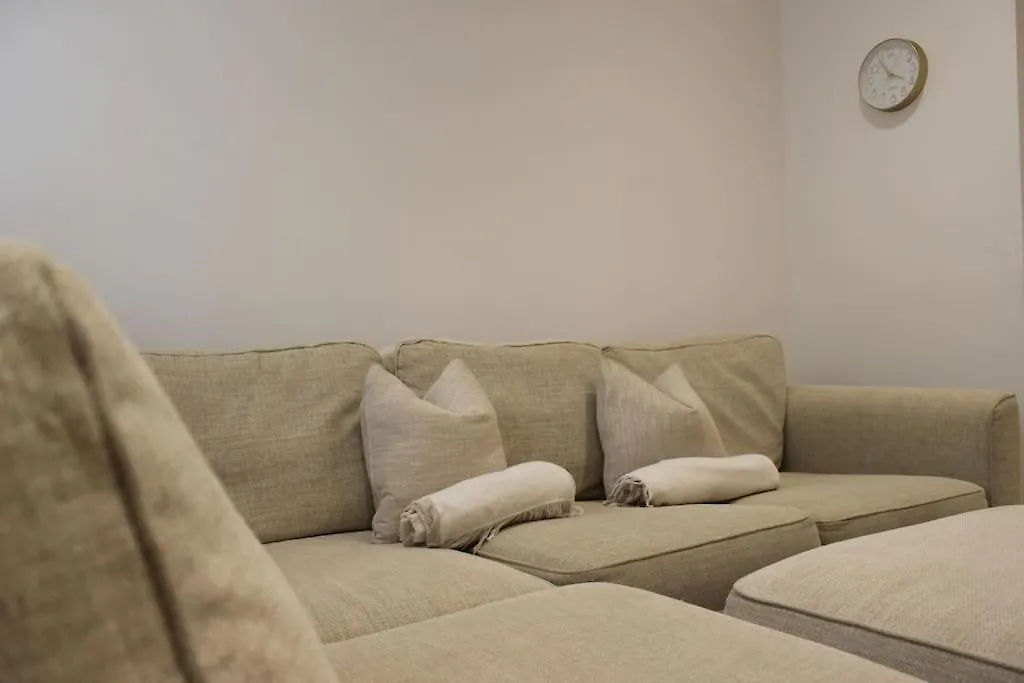 Pier House - Luxury Seafront, Newly Renovated! Apartment Brighton United Kingdom